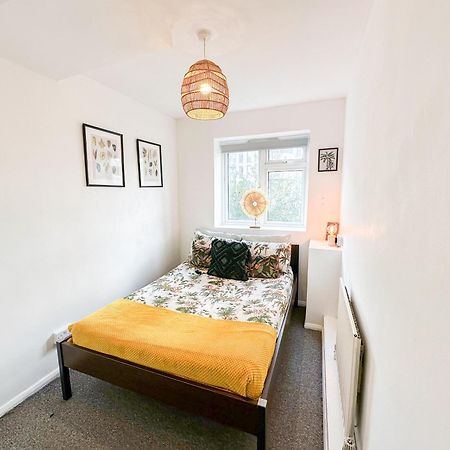 Charming Flats With Fast Wifi On The Famous Abbey Road Appartement Londen Buitenkant foto