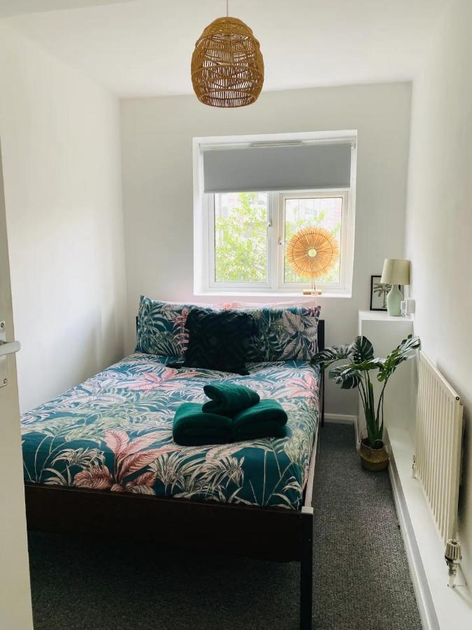 Charming Flats With Fast Wifi On The Famous Abbey Road Appartement Londen Buitenkant foto