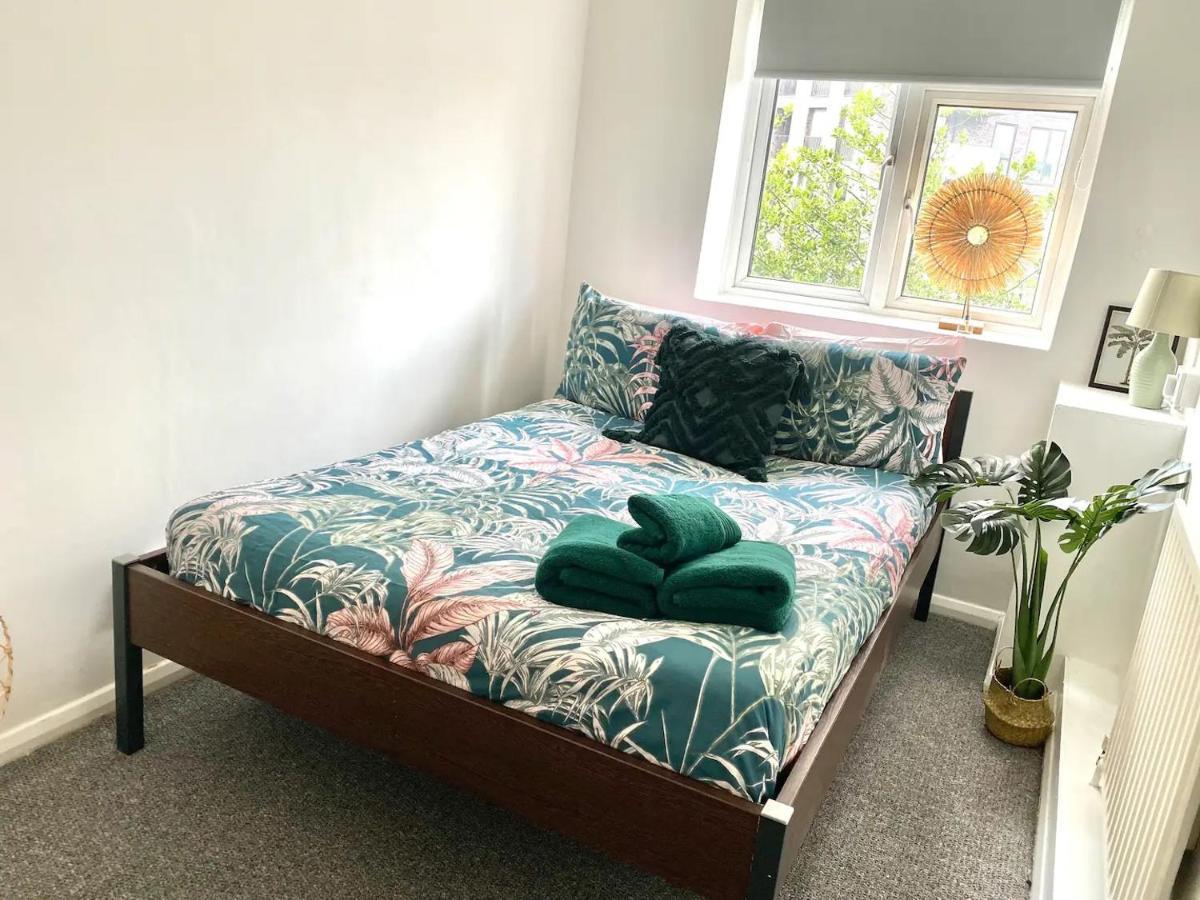 Charming Flats With Fast Wifi On The Famous Abbey Road Appartement Londen Buitenkant foto