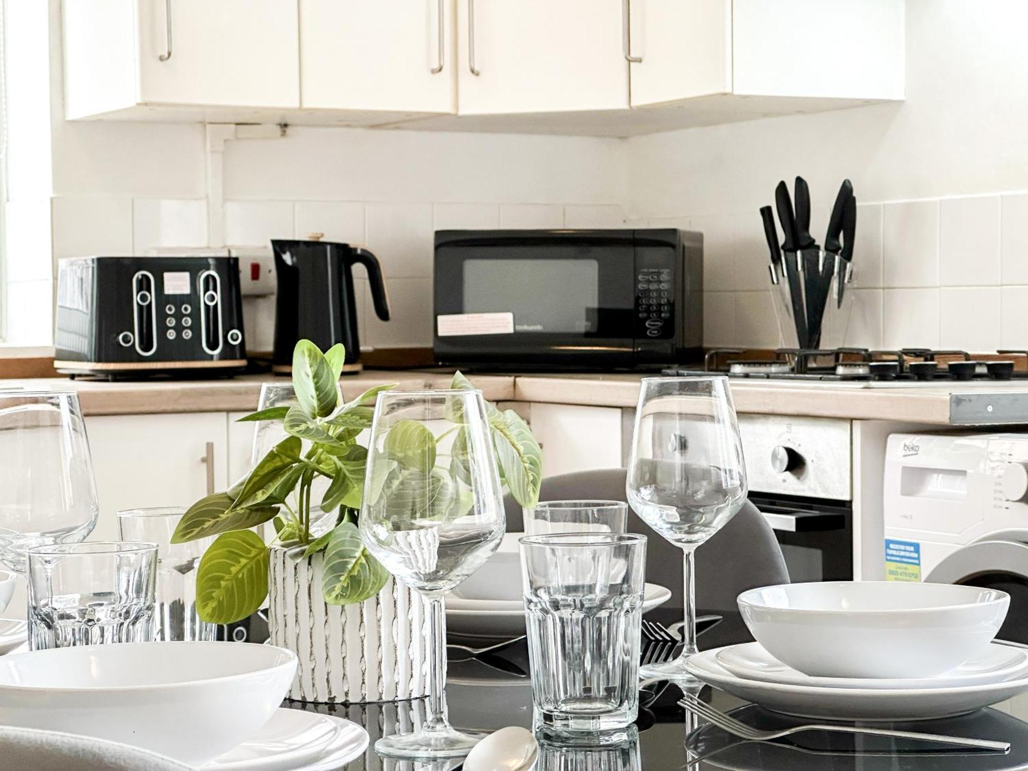 Charming Flats With Fast Wifi On The Famous Abbey Road Appartement Londen Buitenkant foto